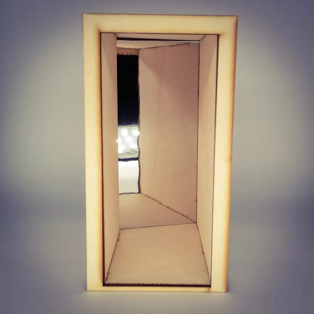 BookNook mit Spiegel