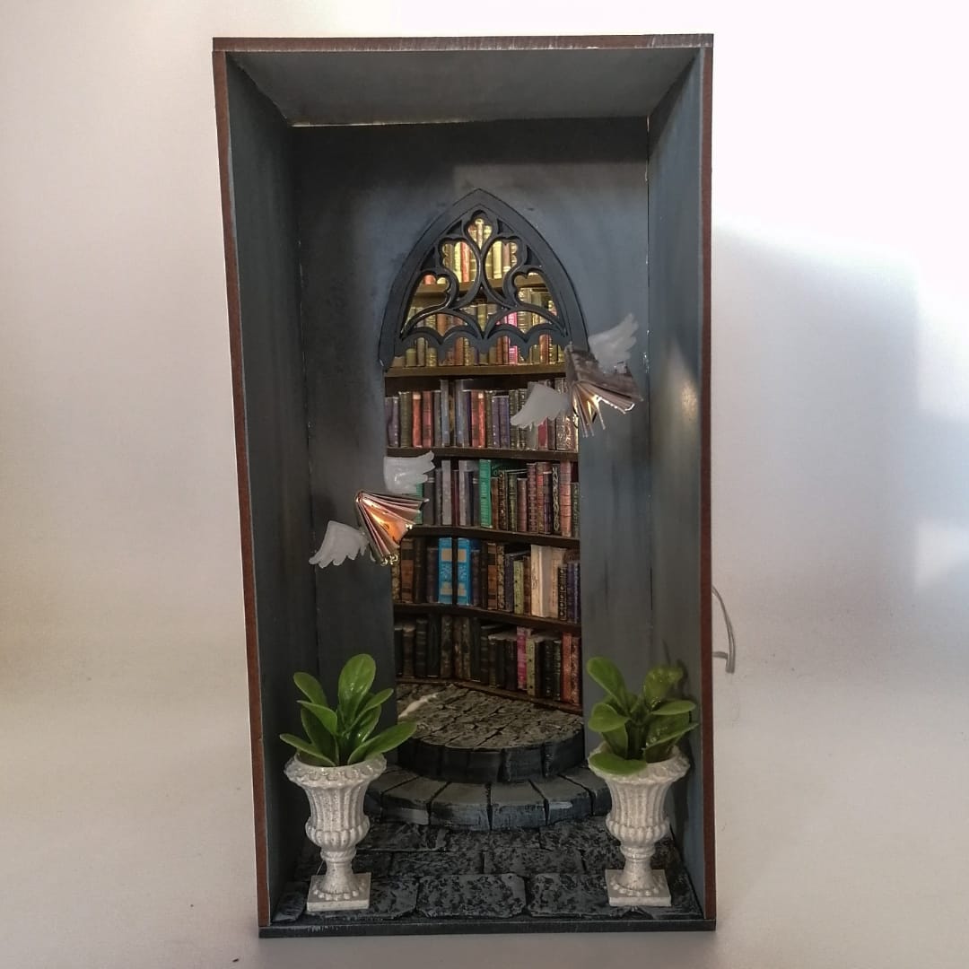 DIY Book Nook Kit Magische Bibliothek - Miniaturen