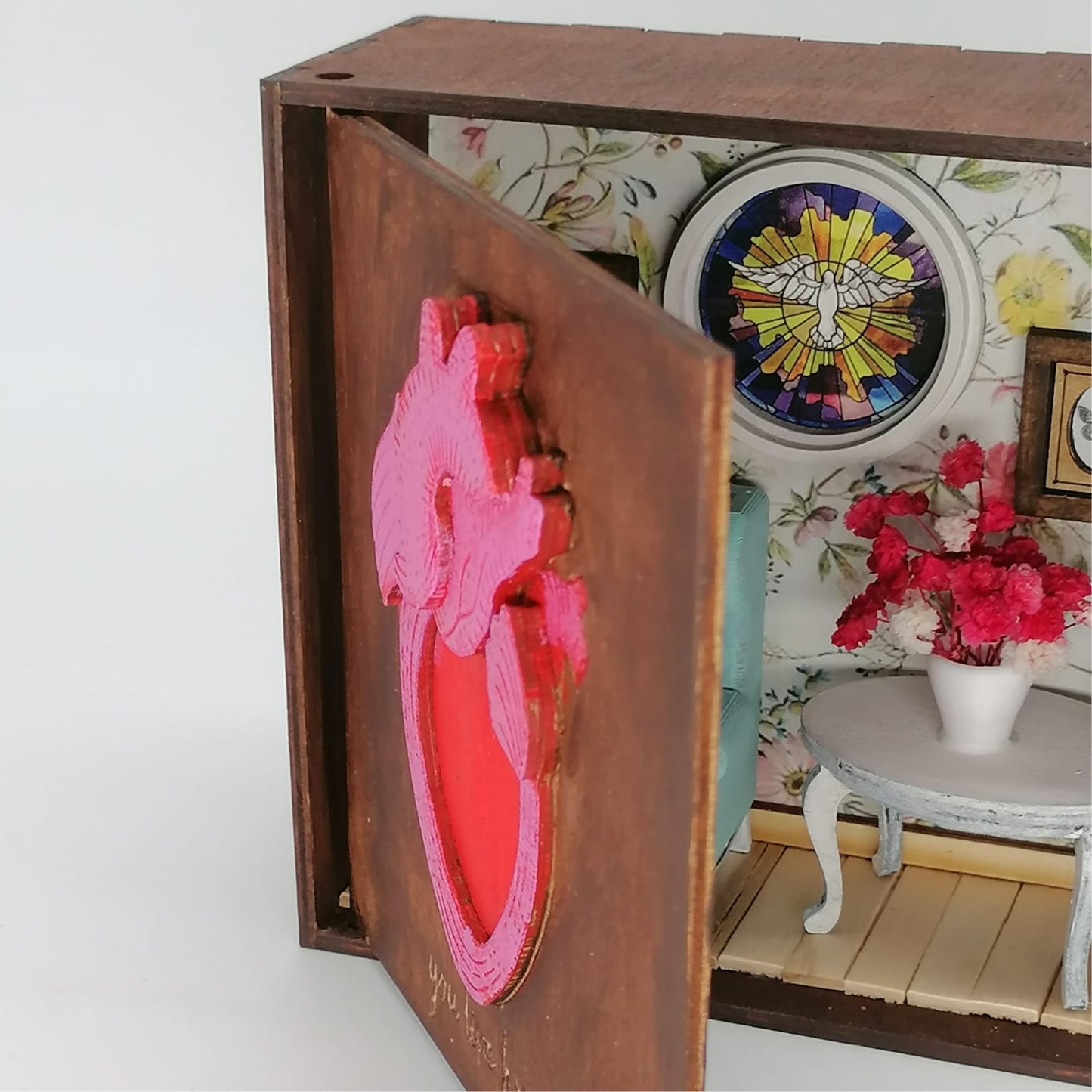 Diorama box decoration