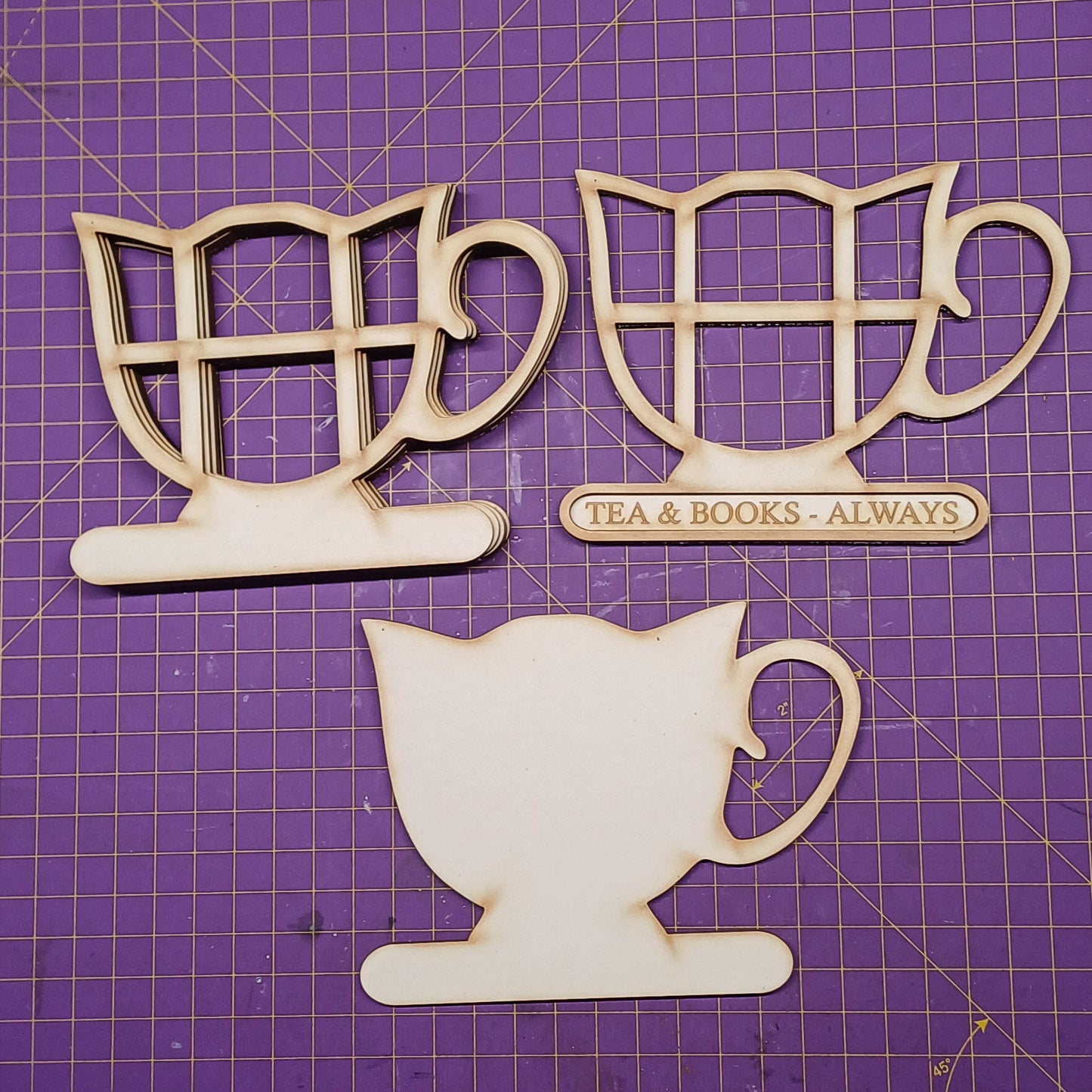 Miniatur-Teetassen-Bücherregal – Digitaler Lasercut-Download mit Miniaturbuch-Druckdatei