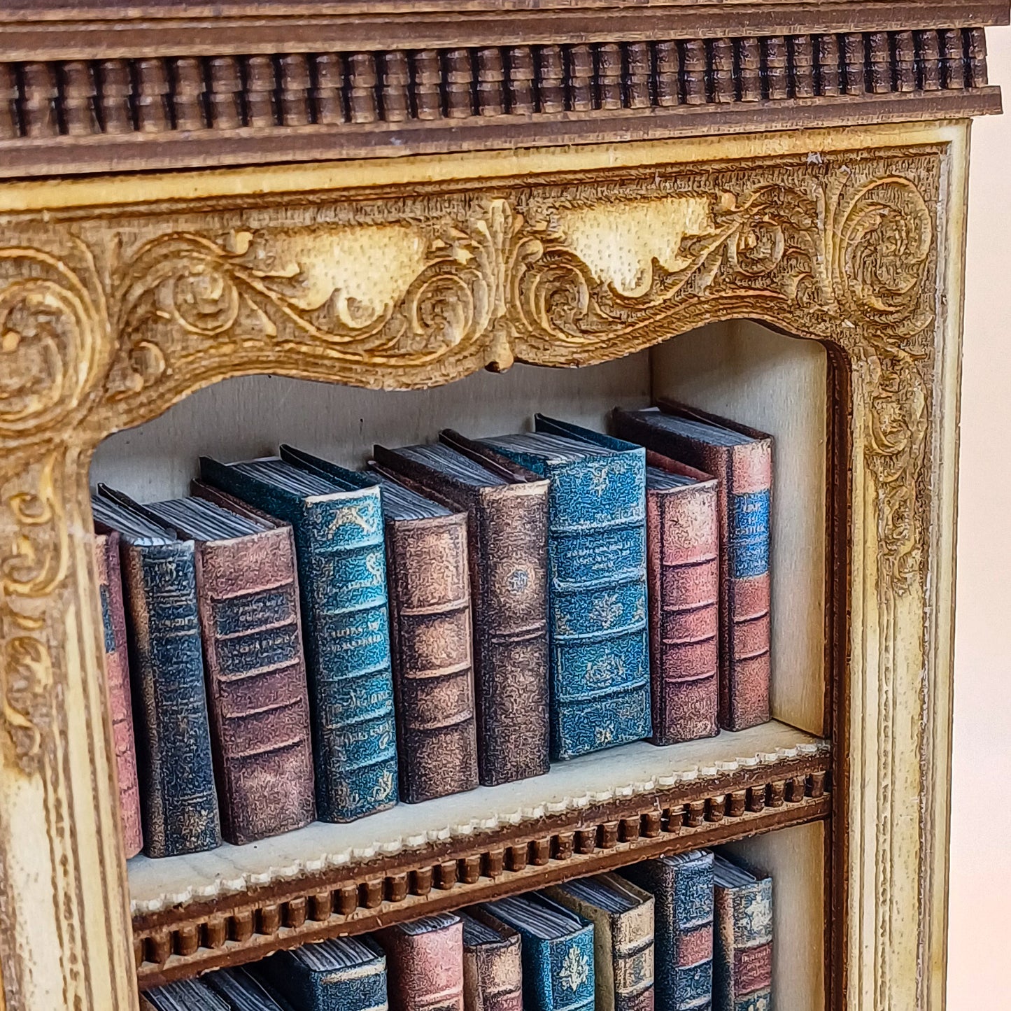 Miniatur-Bibliothek als Lasercut; Bastelbogen – inkl. 47 Miniaturbücher (Digitaldatei) DIGITAL FILE – SVG + PNG