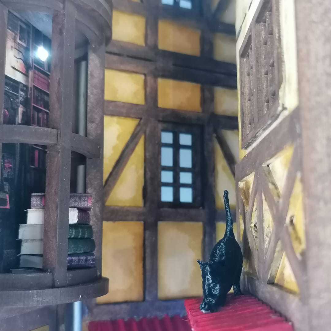 Book Nook Enchanting Winked Alley DIY Kit