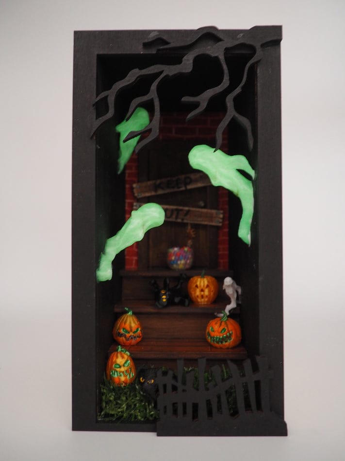 Book Nook Halloween Cats