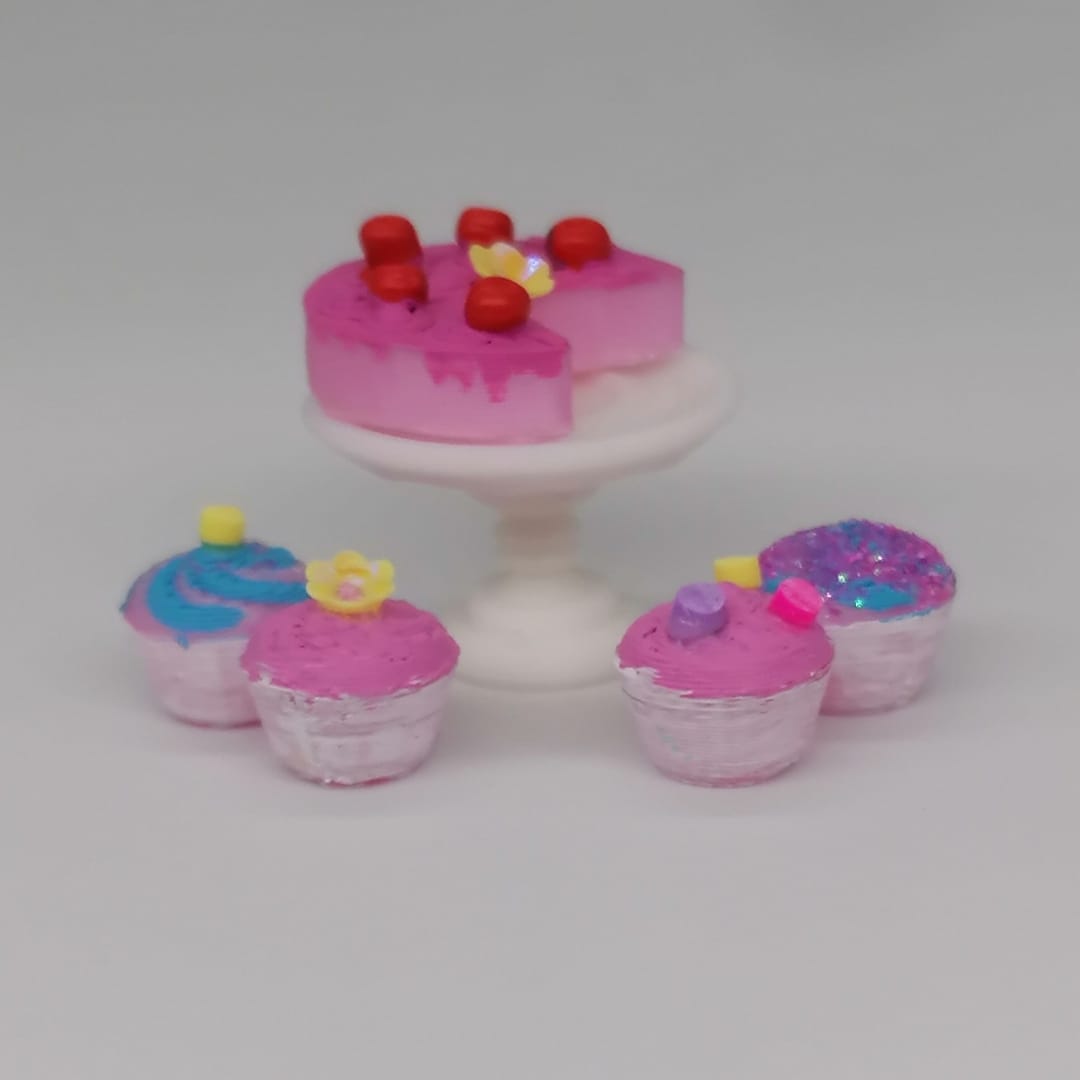 Teeparty Kuchen im Maßstab 1:12 - Miniaturen