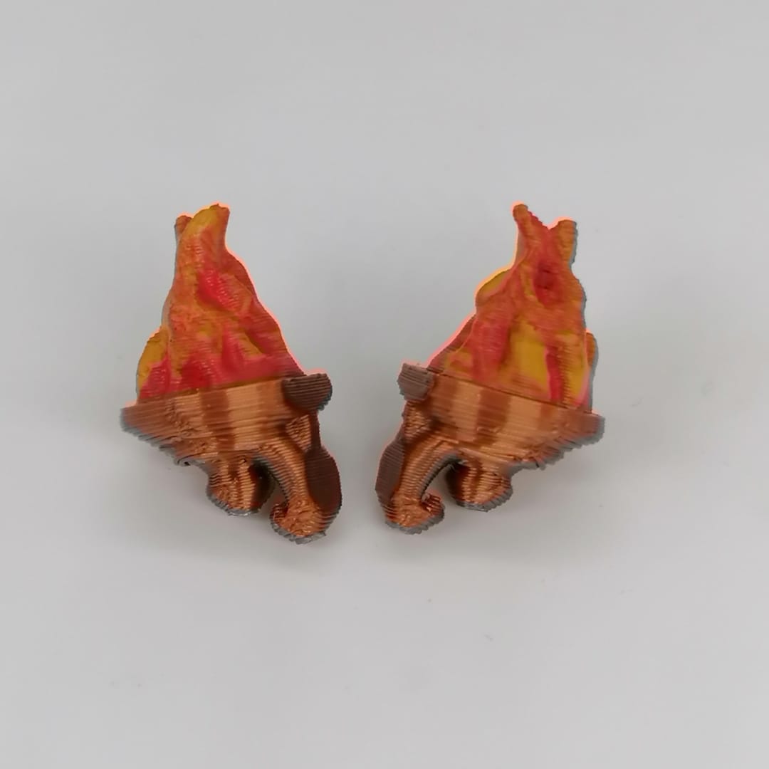Miniature wall fire bowls on a scale of 1:12