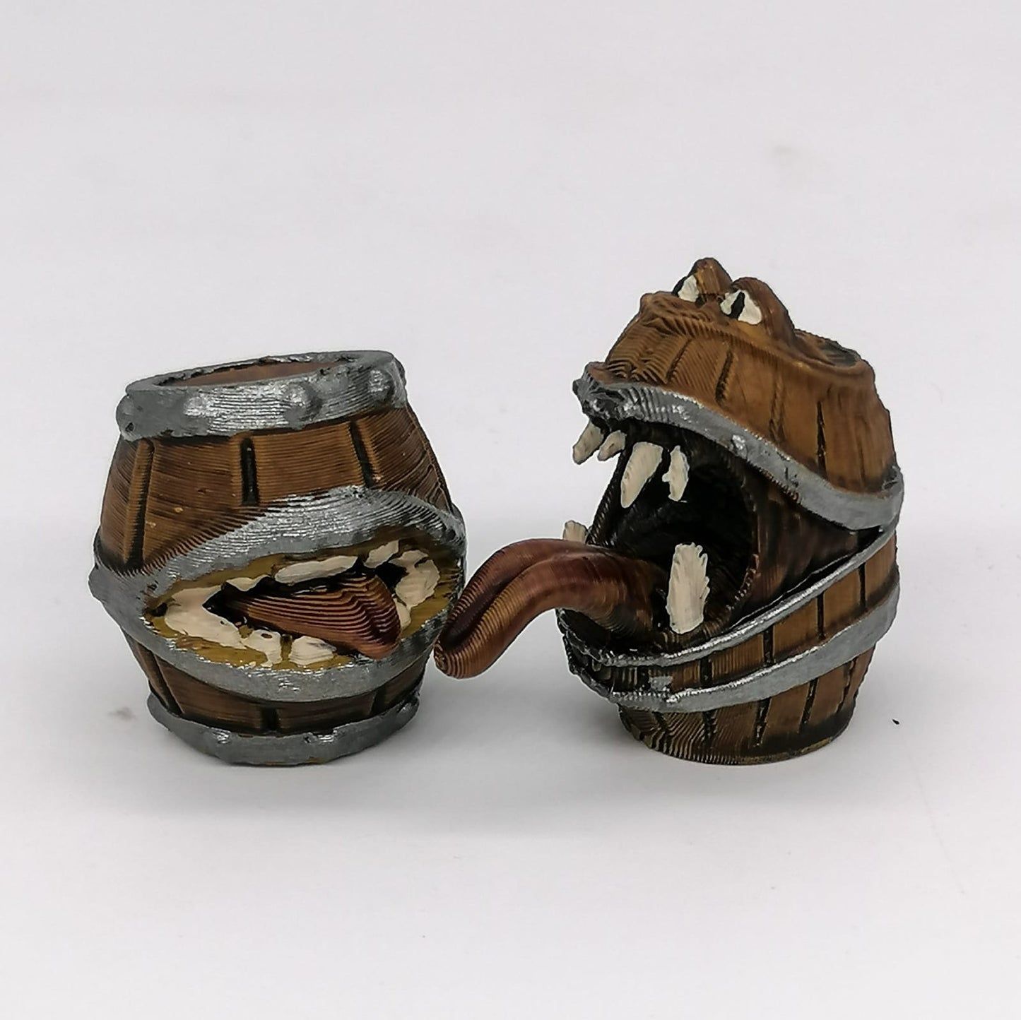 Magische Fässer Miniaturen im Maßstab 1:12 - Monster Fass Duo - Miniaturen