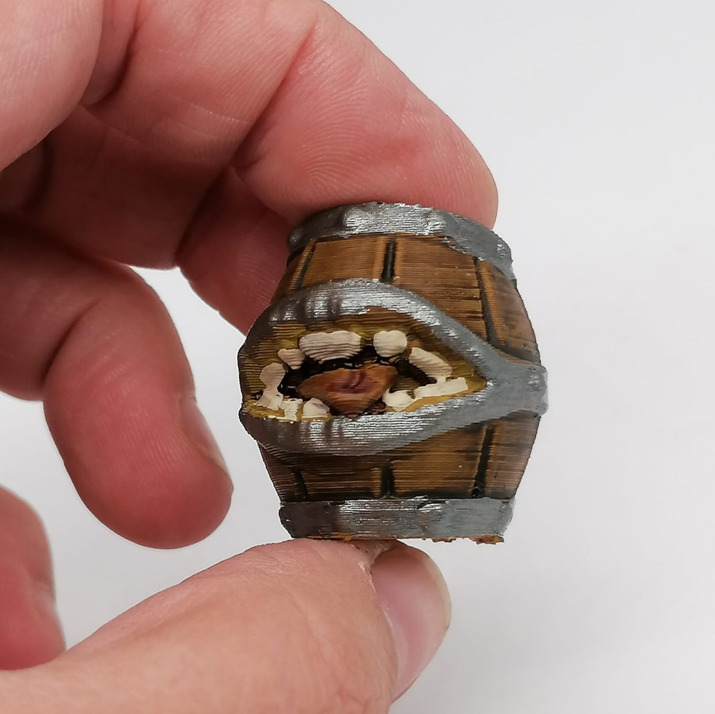 1:12 scale Miniatures Magic Barrels