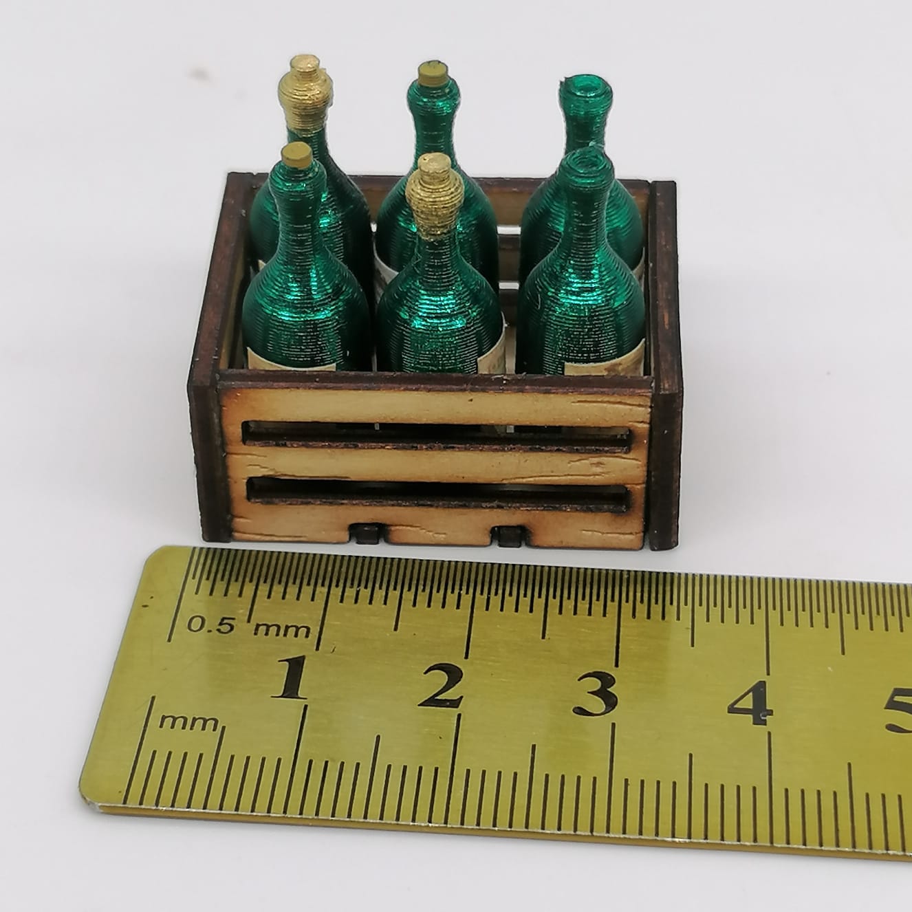Weinflaschen Miniaturen im Maßstab 1:12 - Miniaturen