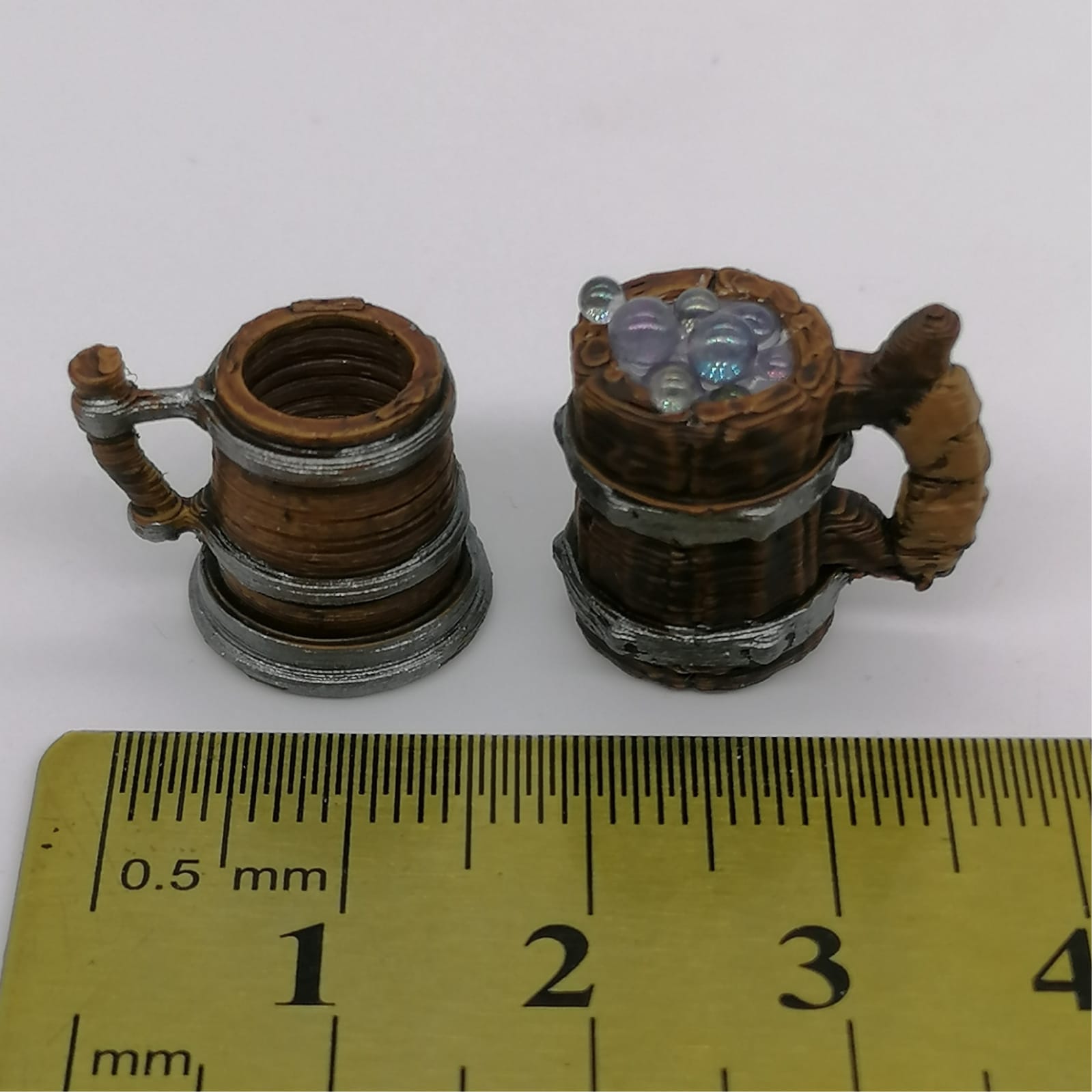 Troll Krüge Miniaturen im Maßstab 1:12 - Bemalt - Miniaturen