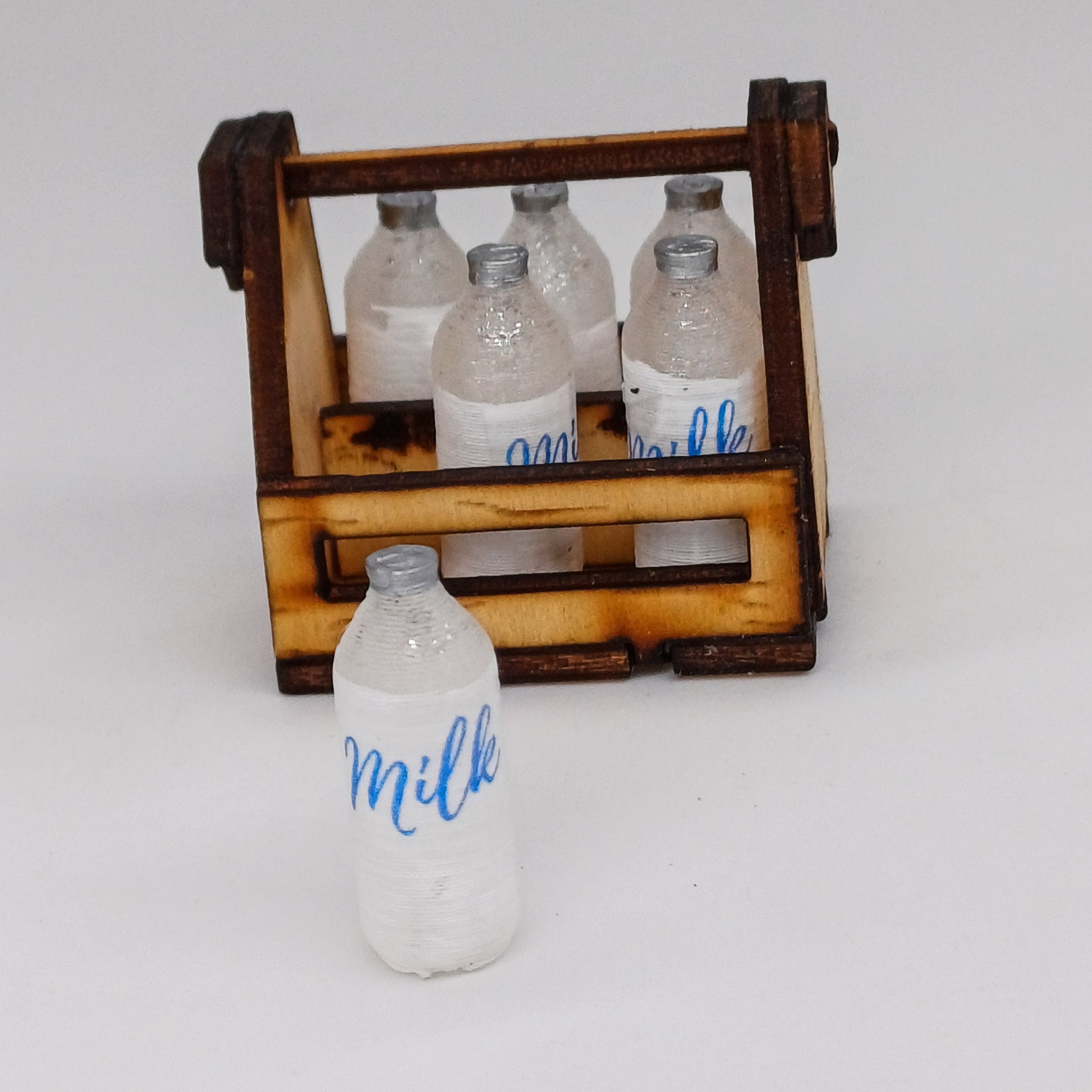 Miniatur Milchflaschen im Maßstab 1:12 - Miniaturen