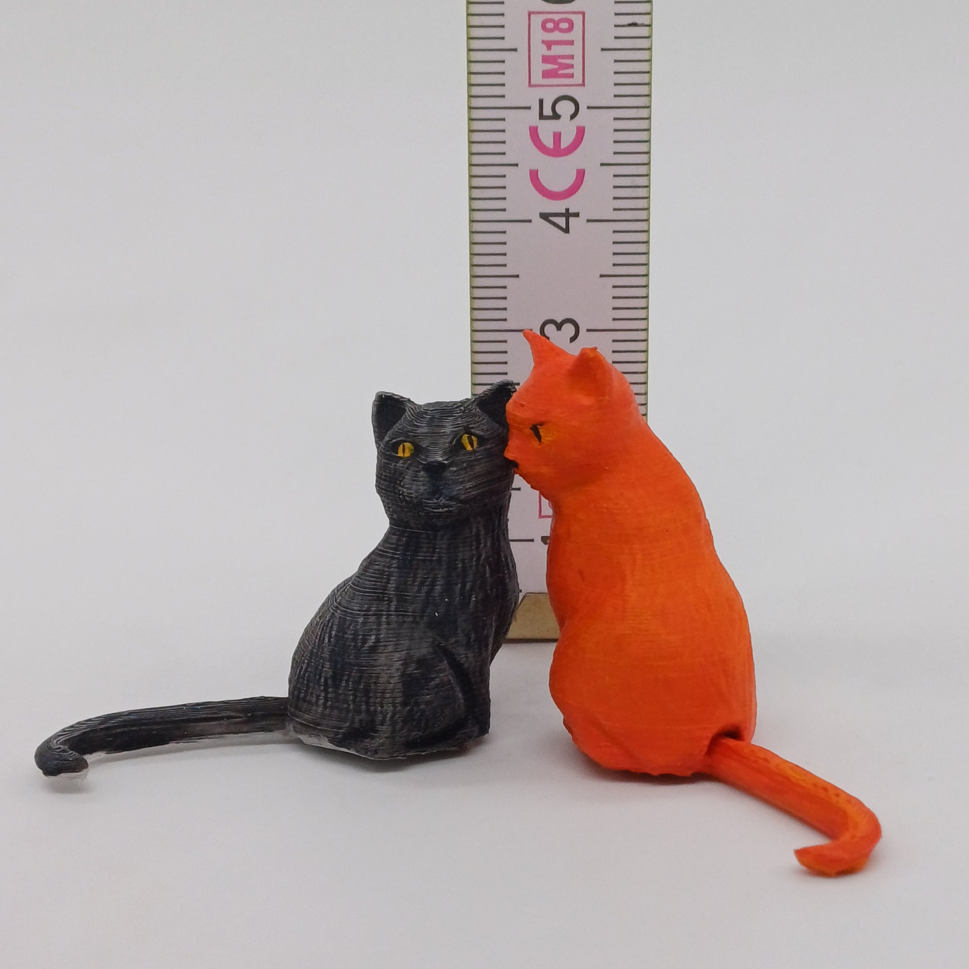 Schmusekatzen im Maßstab 1:12 - Miniaturen