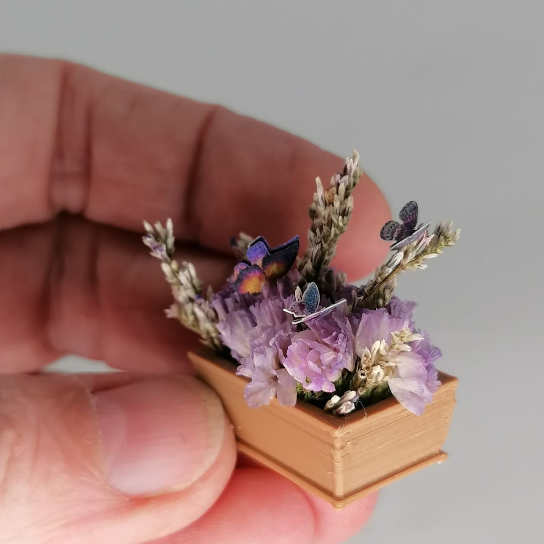 Miniatur Blumenkasten im Maßstab 1:12