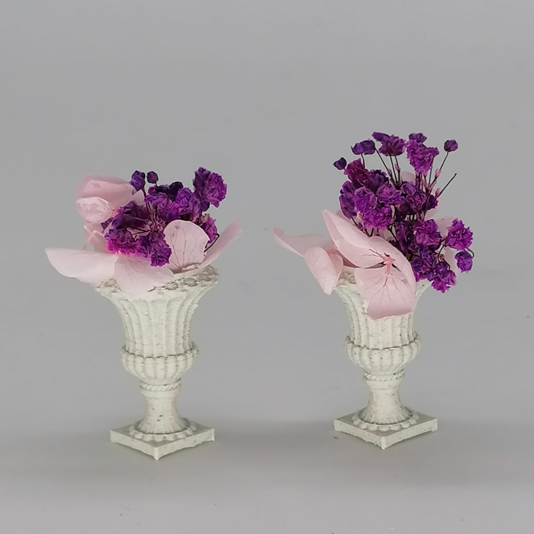 Miniatur Blumen in Bodenvase im Maßstab 1:12 - Design 2 - Miniaturen